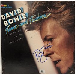 Signed David Bowie "Fame and Fashion" Album Cover
