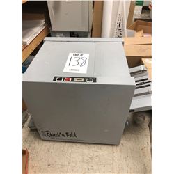 Stitch N’ Fold Booklet Maker model b2000