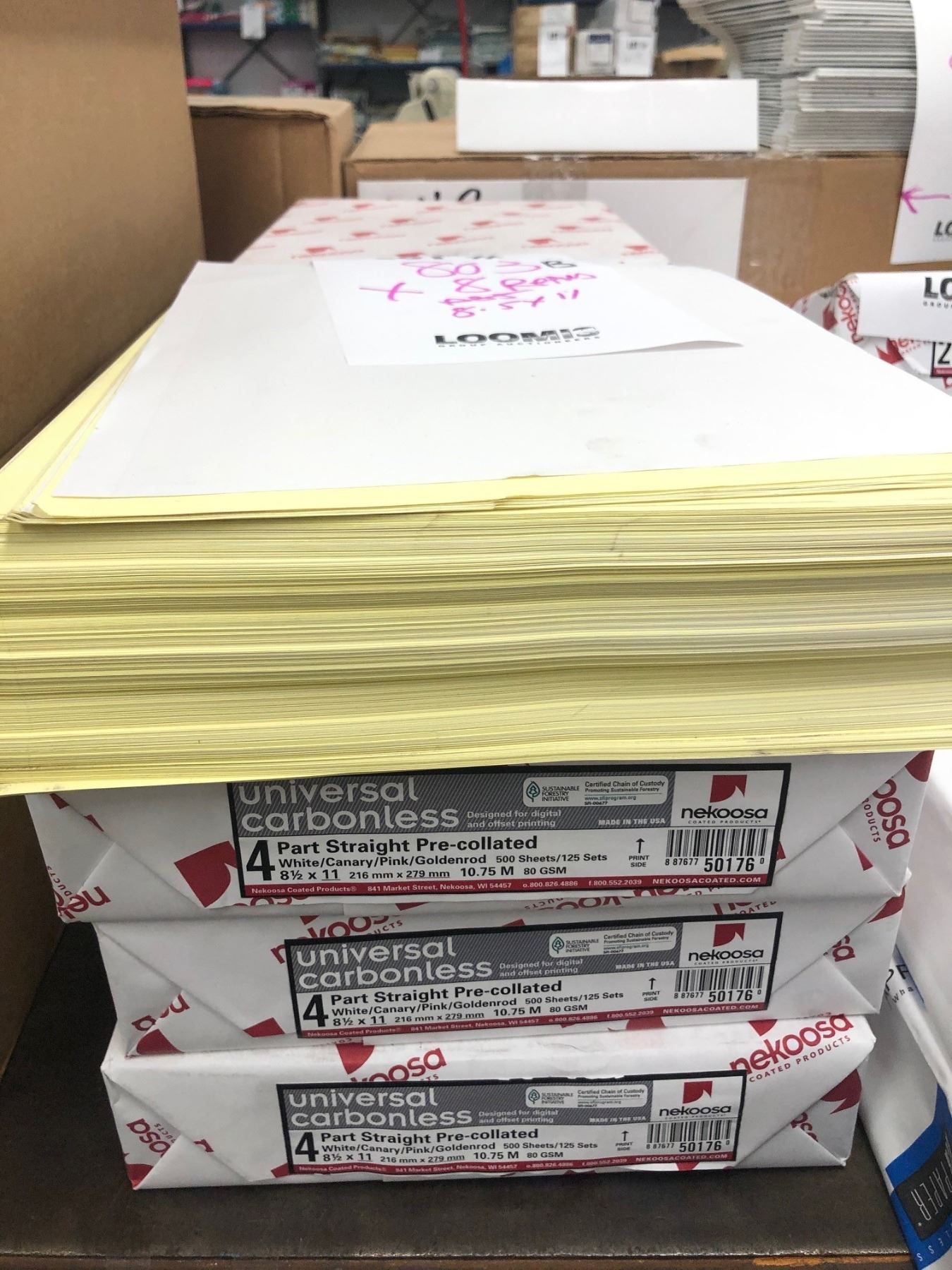 NEKOOSA UNIVERSAL CARBONLESS 4 PART STRAIGHT PRE COLLATED 8.5" X 11"