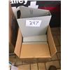 Image 1 : GRAY 3 RING BINDER, 1 CASE