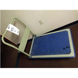 FOLDING PUSH CART DOLLY