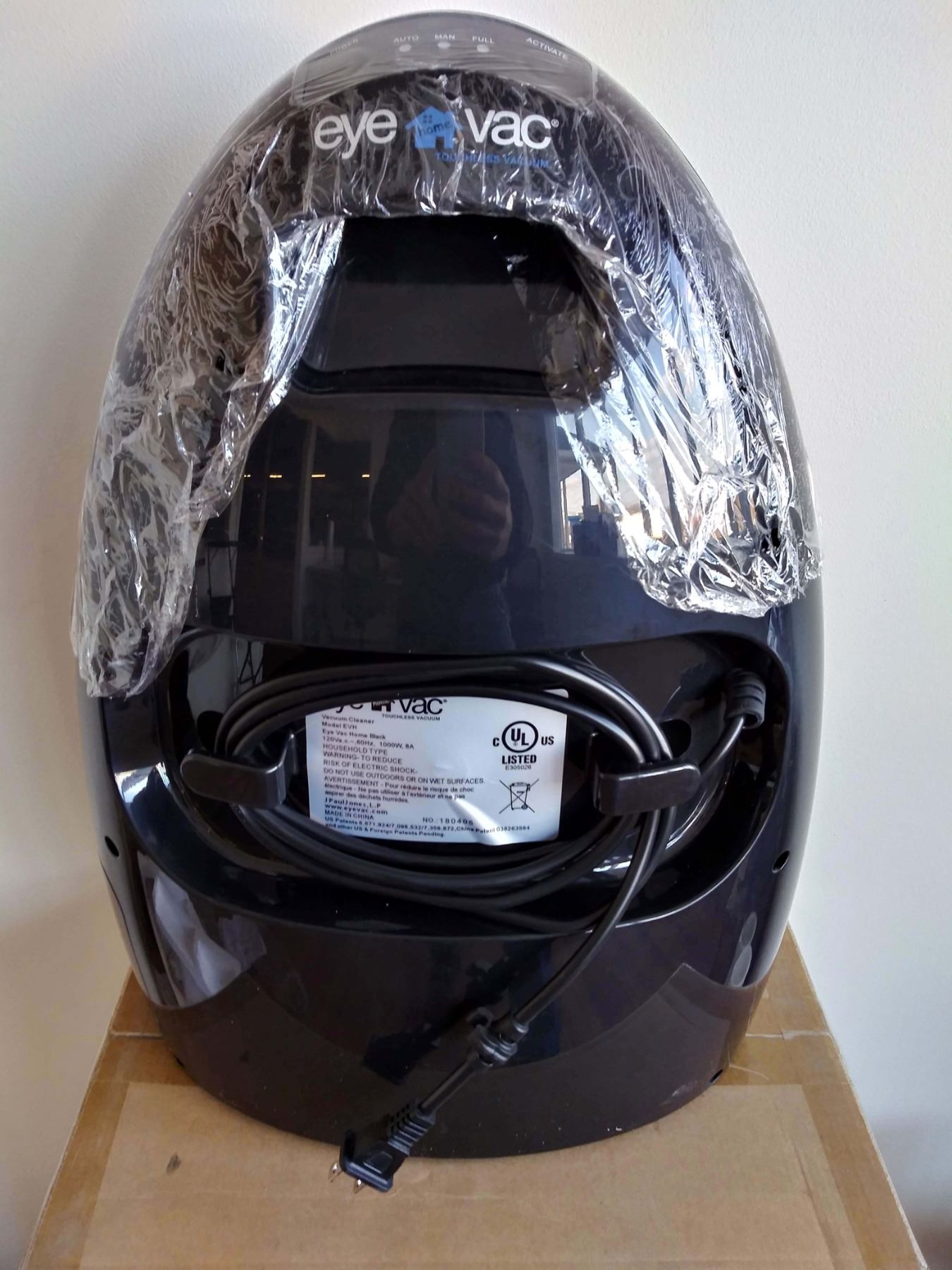 EYE VAC VACUUM SYSTEM (NEW SHOWROOM SAMPLES ) 119.00