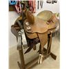 Image 1 : LIKE NEW CRATES SHOW SADDLE W EXTRA STIRRUPS / HIGH END SHOW SADDLE
