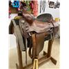 Image 1 : OZARK 16" ROPING SADDLE  / HAND TOOLED