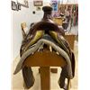 Image 4 : OZARK 16" ROPING SADDLE  / HAND TOOLED