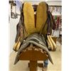 Image 6 : OZARK 16" ROPING SADDLE  / HAND TOOLED