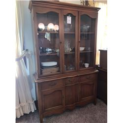 HARD ROCK MAPLE DISPLAY HUTCH