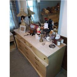 VINTAGE 4 PC BASSETT BEDROOM SUITE