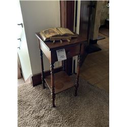 VINTAGE ONE DRAWER STAND