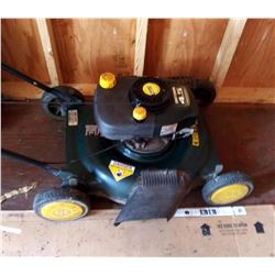 LIKE NEW CRAFTSMAN PUSH MOWER