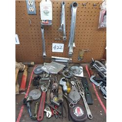 ASSORTED HAND TOOLS LOT