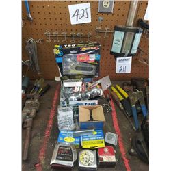 MISC. HARDWARE LOT, INCLUDES NEW HD MANUAL STAPLE GUN