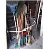 Image 1 : LOT OF GARDENING TOOLS