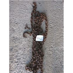 HEAVY CHAIN AND HOOKS