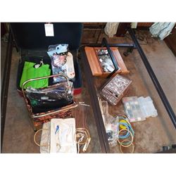 LUGGAGE / SEWING ITEMS