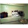 Image 2 : SINGER SEW MACHINE