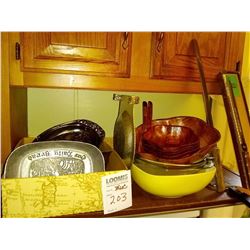 KITCHEN ITEMS LOT