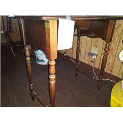 UNUSUAL FOLDING TABLE
