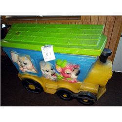 VINTAGE TOY BOX