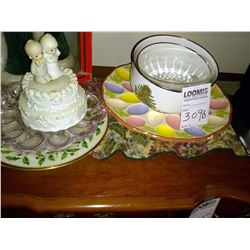 PRECIOUS MOMENTS WEDDING CAKE TOPPER, CHRISTMAS AND EASTER DISHES