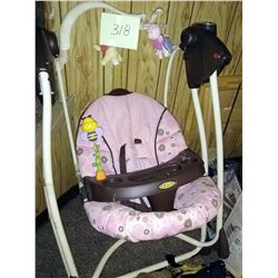 GRACO BABY SWING