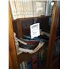 Image 3 : BUNDLE LOT: MAPLE BOOKCASE FULL OF BOOKS