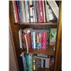 Image 5 : BUNDLE LOT: MAPLE BOOKCASE FULL OF BOOKS