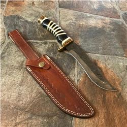 Custom Damascus Steel Bull Horn Huntiing Bowie Knife