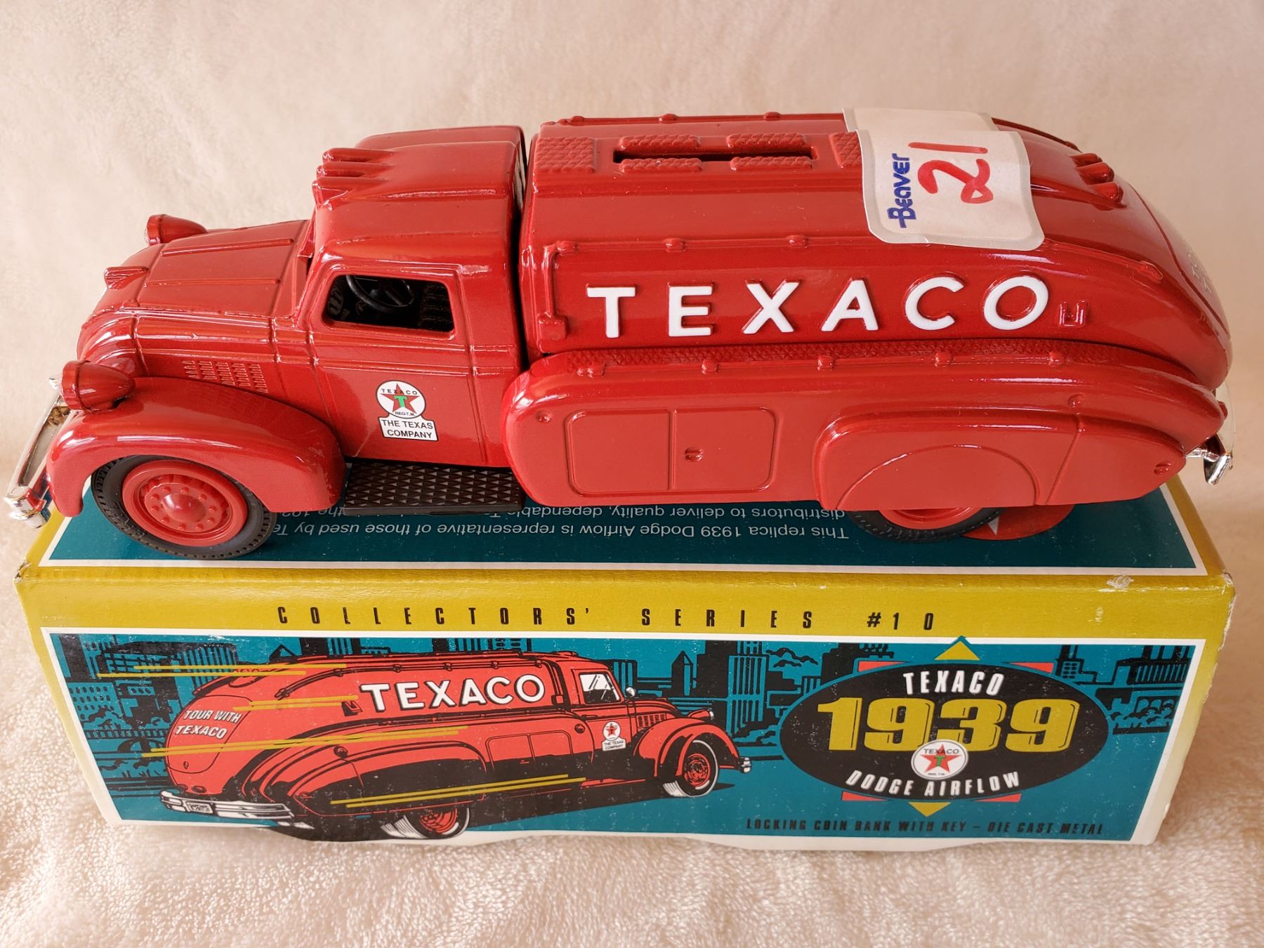 1939 DODGE AIRFLOW TEXACO COIN BANK ERTL (1993) IN BOX, 8"