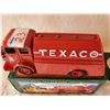 Image 2 : 1949 TEXACO TILT CAB TANK TRUCK - ERTL (1996) 8"