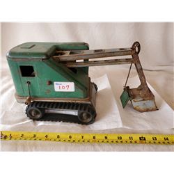 RUBBER TRACKED TOY EXCAVATOR GOOD ORIGINAL PAINT