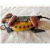 Image 4 : TIN LITHO MARX ZIPPO THE MONKEY ON STRING CLIMBING TOY, APPEARS COMPLETE