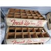 Image 2 : 3 7UP 24 BOTTLE CRATES - ALL IN GOOD CONDITION
