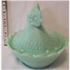 Image 3 : VINTAGE JADITE 8" X 7" X 6" HEN ON NEST