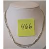 Image 1 : 18" 5 STRAND SILVER NECKLANCE