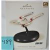 Image 1 : HALLMARK KEEPSAKE ORNAMENT/SOUND & LIGHT - USS STAR TREK ENTERPRISE NCC-1701
