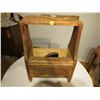 Image 1 : ANTIQUE SHOE SHINE BOX KIT