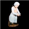 Image 7 : Continental Group Spill Vase and two figures.