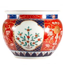 A Japanese Imari planter.