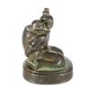 Image 5 : A collection of art objects.