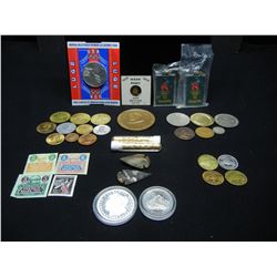 (12.81 OZ) OF "JUNK DRAWER COLLECTABLES" (SILVER/PROOF TOKENS/VIALS/ARROW HEADS/FOREIGN COINS, MISC.