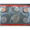 Image 2 : 1995 1999 United States Mint Sets With Original Government Packaging.