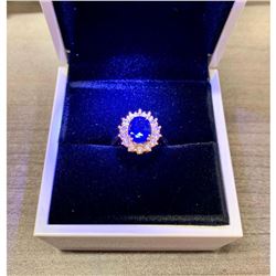 Lady Diana Blue Sapphire Yellow Gold Cluster Ring