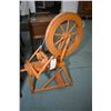 Image 1 : Maple spinning wheel