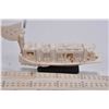 Image 4 : Tusk cribbage board with scrimshaw decoration plus three small ivory ornaments