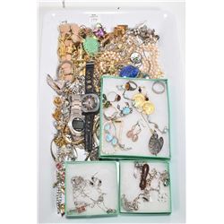 Tray lot of vintage and collectible jewellery including sterling silver ring, sterling bracelets, be