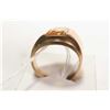 Image 2 : 10kt yellow gold and square topaz gemstone ring