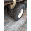 Image 13 : INTL 4900 DAY CAB W KNUCKLE BOOM