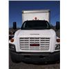 Image 2 : GMC  C7500 FREIGHT BOX STRAIGHT TRUCK