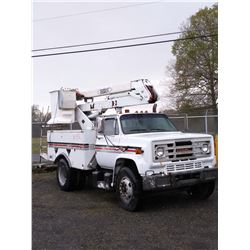 GMC 7000 BUCKET TRUCK